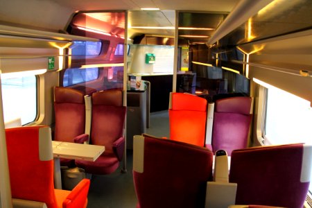 TGV Lacroix bar carriage photo