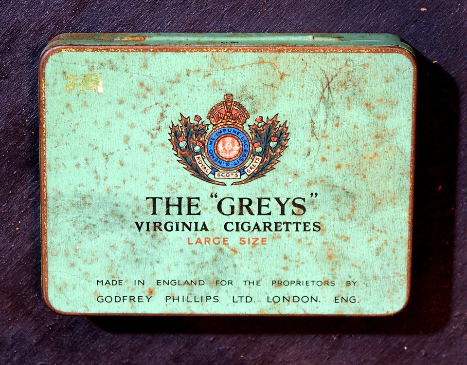 The Greys verginia cigarettes tin, Godfrey Phillips ltd, Londen pic1