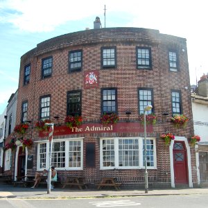 The Admiral pub, 2–6 Elm Grove, Brighton (July 2019) (2)