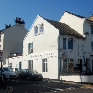 The Independent pub (formerly Walmer Castle), Queen's Park Road, Brighton (August 2019) (2)