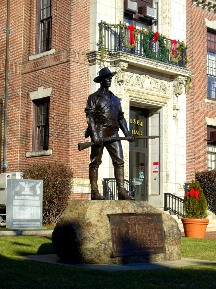 The Hiker by Theo Alice Ruggles Kitson, created 1906 - Chelsea, Massachusetts - DSC09275