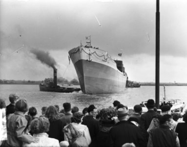 Tewaterlating MS Tamar voor Israël bij de Merwede, Bestanddeelnr 904-6405