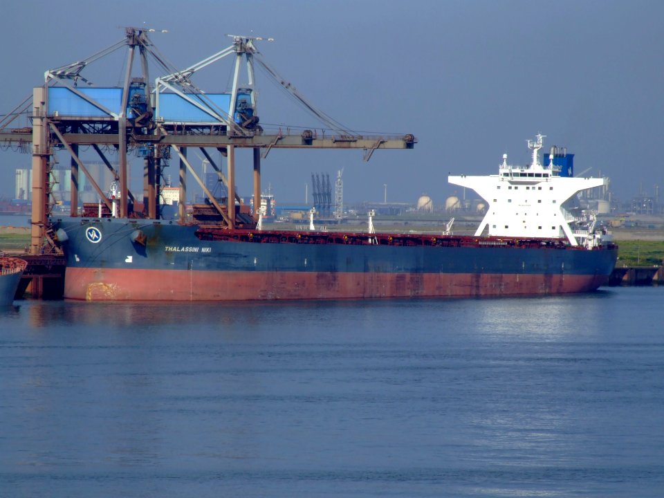 Thalassini Niki - IMO 9314129 - Callsign C4DS2 p1, Port of Rotterdam, Holland 19-Jul-2007