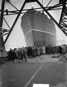 Tewaterlating Saxonhill bij de NDSM te Amsterdam, Bestanddeelnr 905-4288