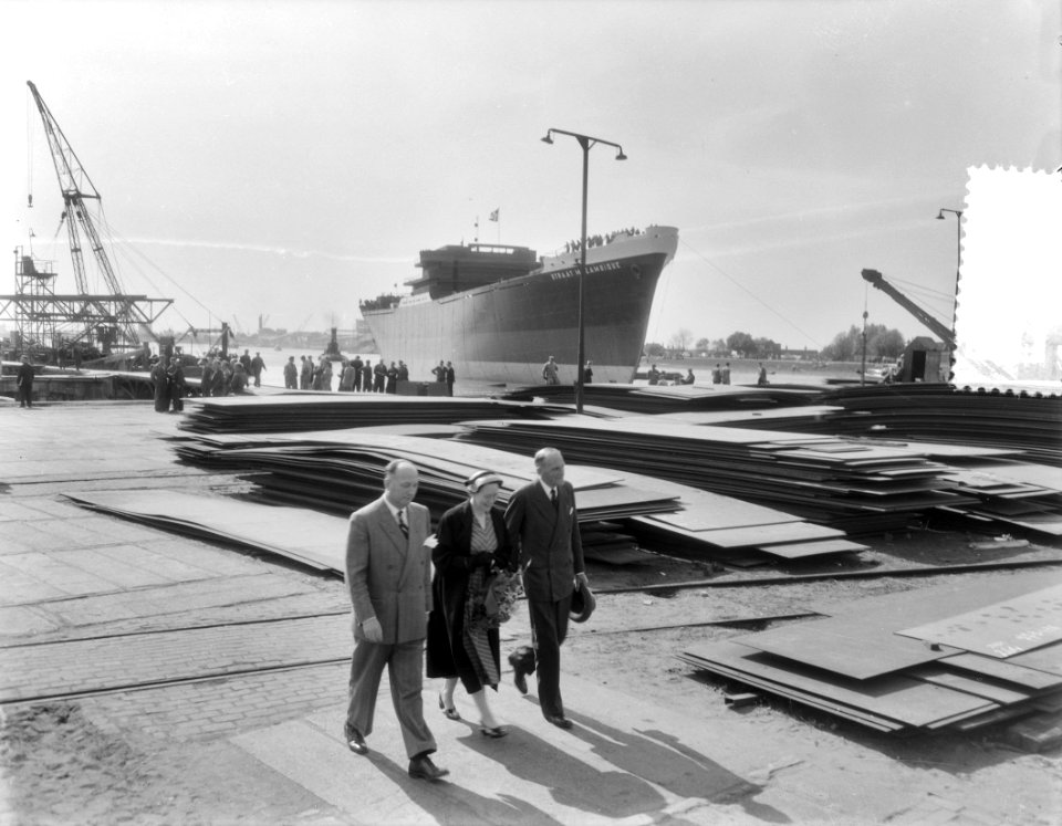 Tewaterlating Straat Mozambique C. van der Giessen & Zoonen's Scheepswerven N., Bestanddeelnr 906-4641
