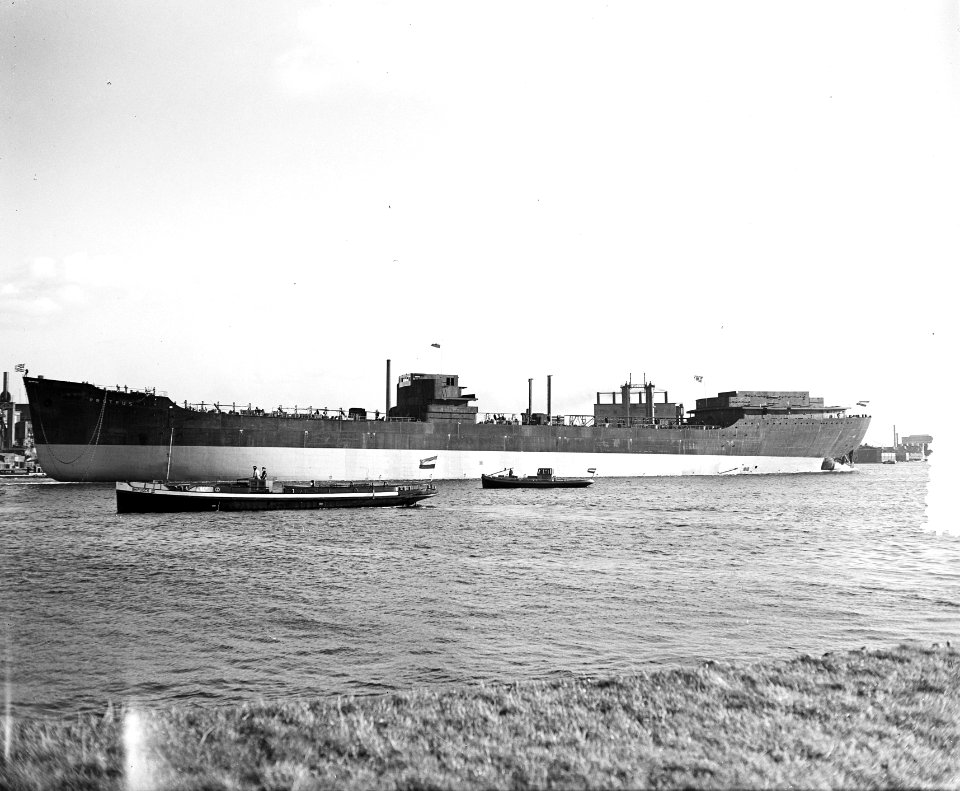Tewaterlating NDSM Grieks schip Proteus, Bestanddeelnr 906-8452