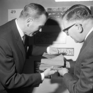 The art of writing, Unesco-tentoonstelling in het Instituut voor Nijverheid en T, Bestanddeelnr 917-1458