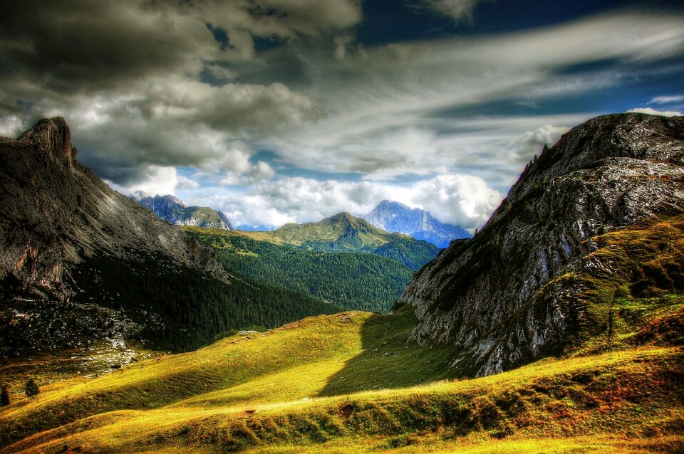 Mountains atmospheric nature