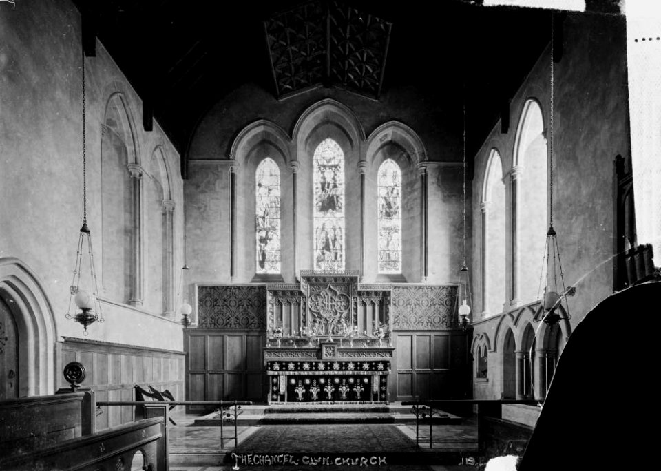 The chancel Clun church (1294634)