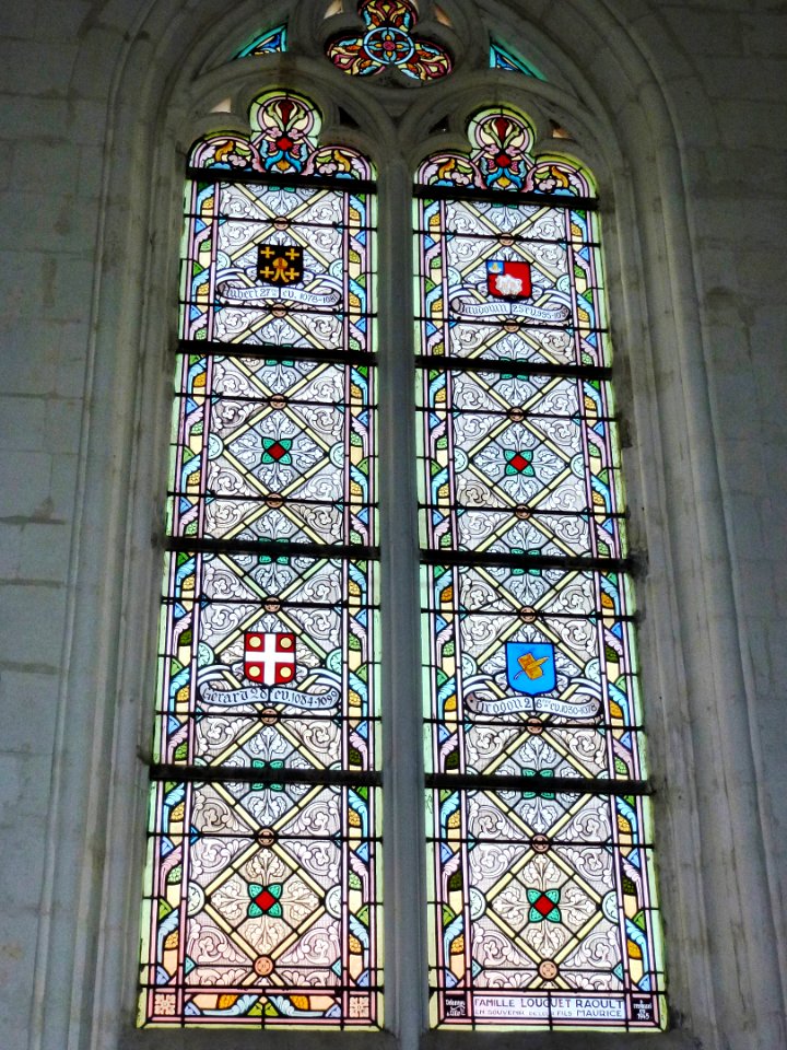 Thérouanne (Pas-de-Calais, Fr) église Saint-Martin, vitraux des soixante évêques 06
