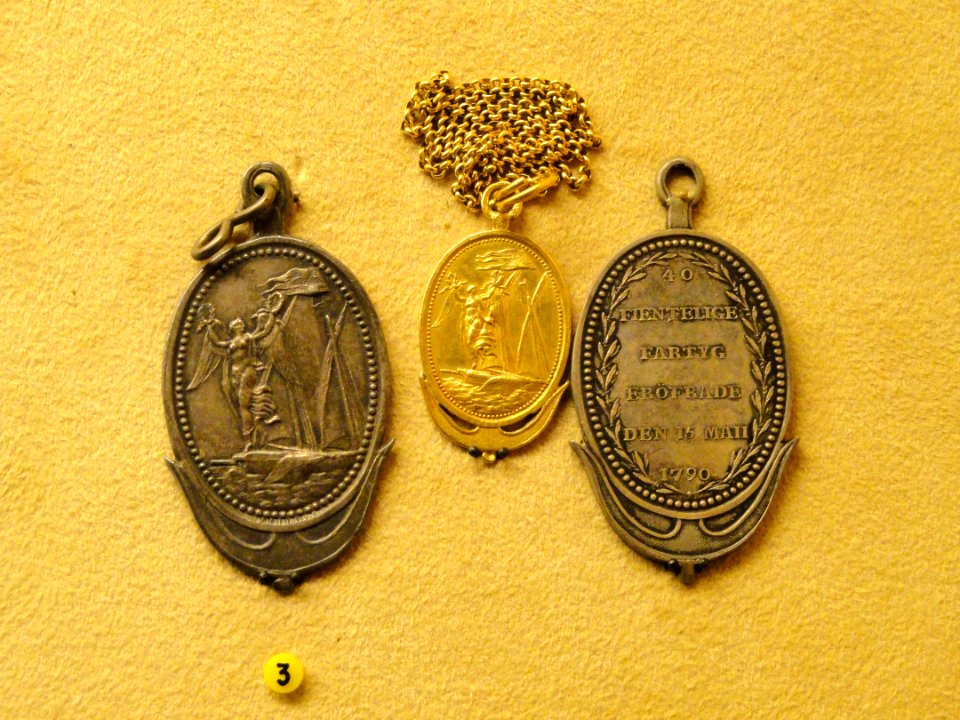 The battles of Fredrikshamn and Svenskund, medals for valor, 1790, by C. G. Fehrman - National Museum of Finland - DSC04107