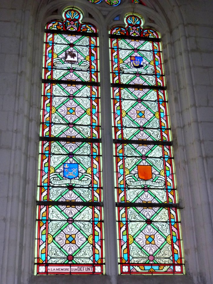 Thérouanne (Pas-de-Calais, Fr) église Saint-Martin, vitraux des soixante évêques 04