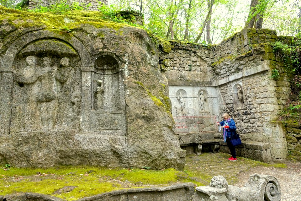 Three Graces and Nymphaeum - Parco dei Mostri - Bomarzo, Italy - DSC02510