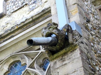Thaxted gargoyle 02