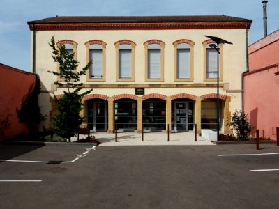 Thizy-les-Bourgs - Rue Pasteur - Bibliothèque municipale André Lachal