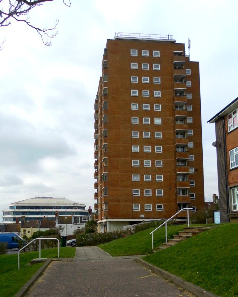 Thames House, Mount Pleasant, Brighton (March 2013)
