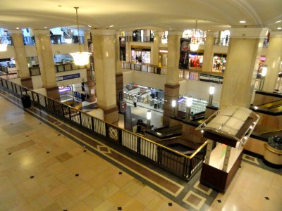 The Avenue at Tower City Center - Cleveland, Ohio - DSC08004