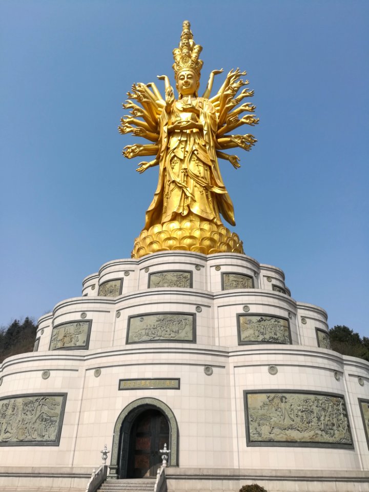 Thousand-armed and eyed Guanyin in Miyin Temple, 12 February 2018, 11