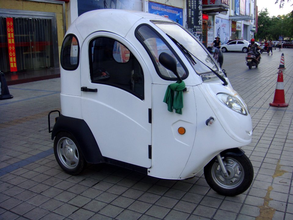 Three-wheel car in Qionghai, Hainan - 02