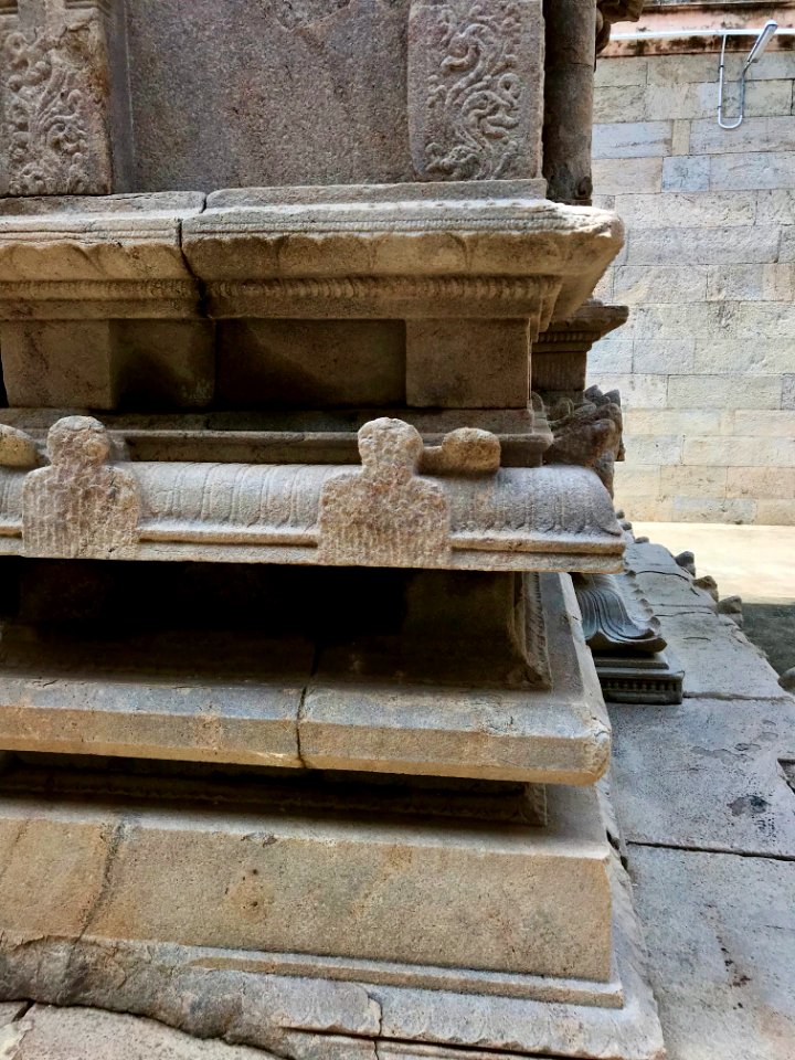 Thiruthalinathar Shiva temple, Tiruppathur Tamil Nadu - 36