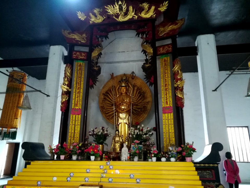 Thousand Hands Guanyin, Jingce Hall of Miyin Temple