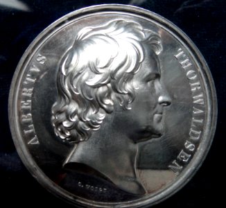 Thorvaldsen medallion - Thorvaldsens Museum - DSC08764