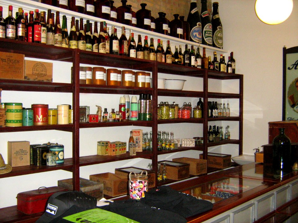 Thorsvang grocers2