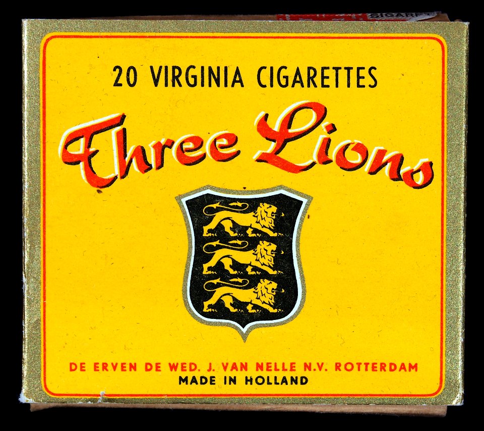 Three Lions cigarettes pack, front
