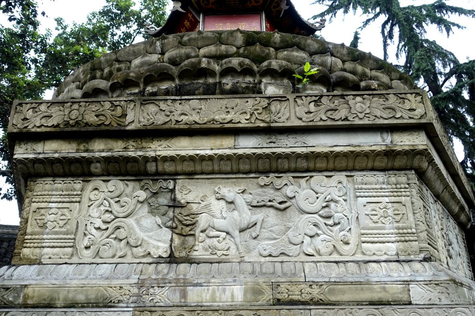 Thousand Buddha Pagoda base, side 5 of 6 - Wenshu Monastery - Chengdu, China - DSC05020