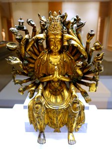 Thousand-armed Bodhisattva Guanyin, China, 11th-12th century AD, copper with gilding - Ethnological Museum, Berlin - DSC02131