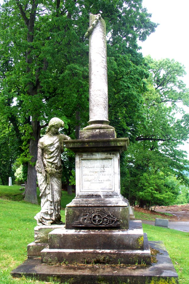 Thomas Ridgeway Holmes Monument, Allegheny Cemetery, 2015-05-16, 01
