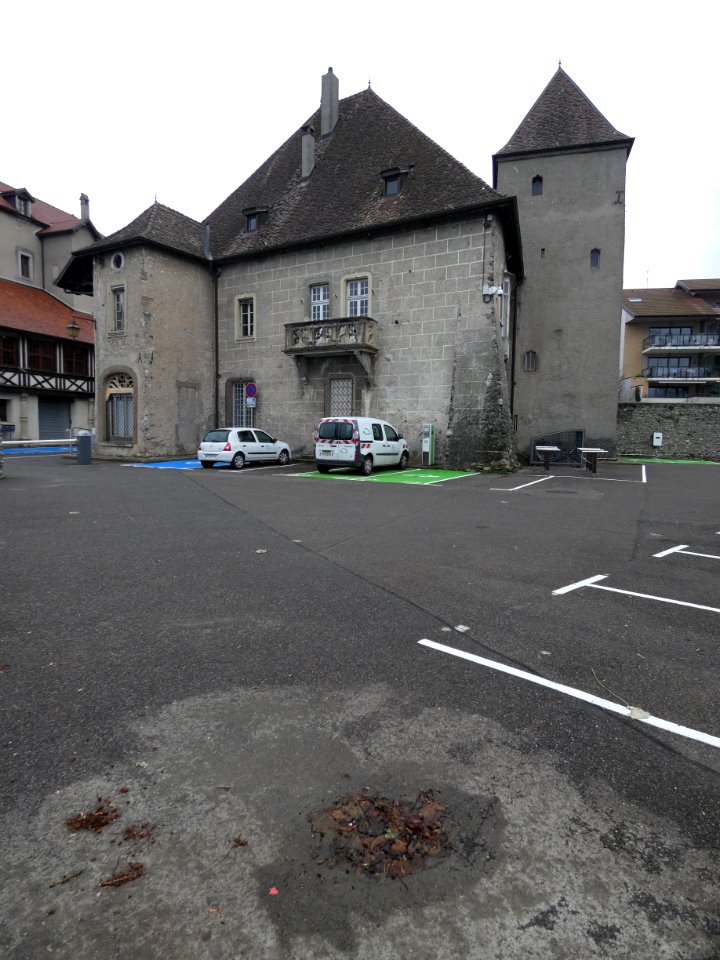 Thonon-les-Bains - Château de Bellegarde - Bâtiment et tour