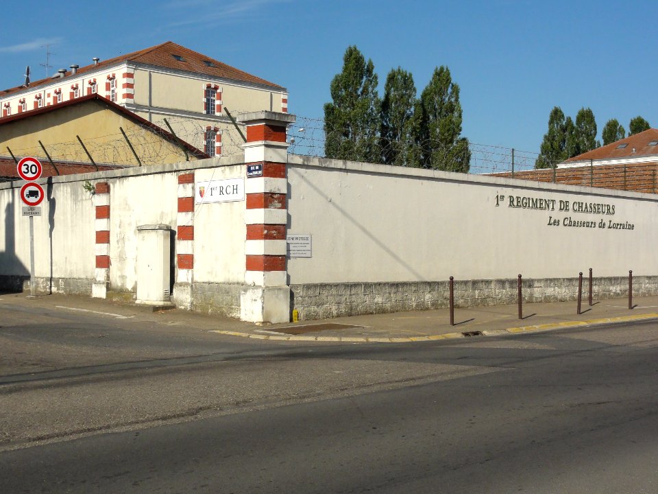 Thierville-sur-Meuse (Meuse) caserne 1er Régiment de Chasseurs (01)