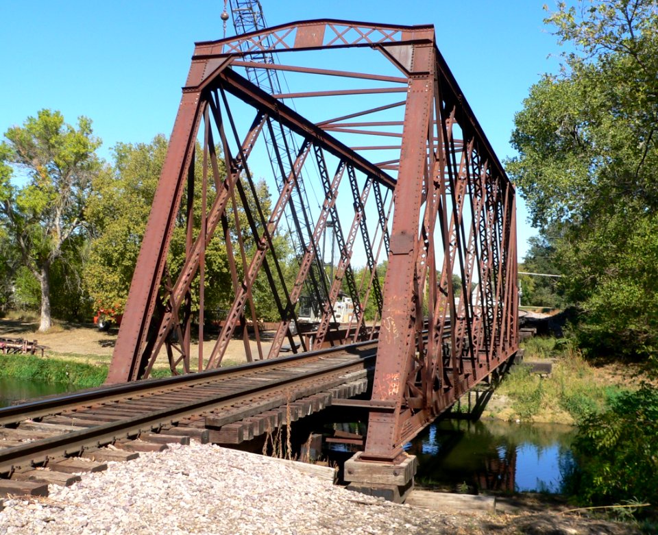 Third Street RR bridge (Norfolk, Nebraska) from SW 2