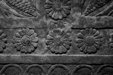 Threshold pavement slab with carpet design from palace of Ashurbanipal. 01