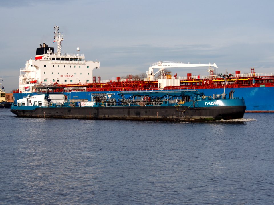 Themis ENI 02335255 at Port of Amsterdam, pic2