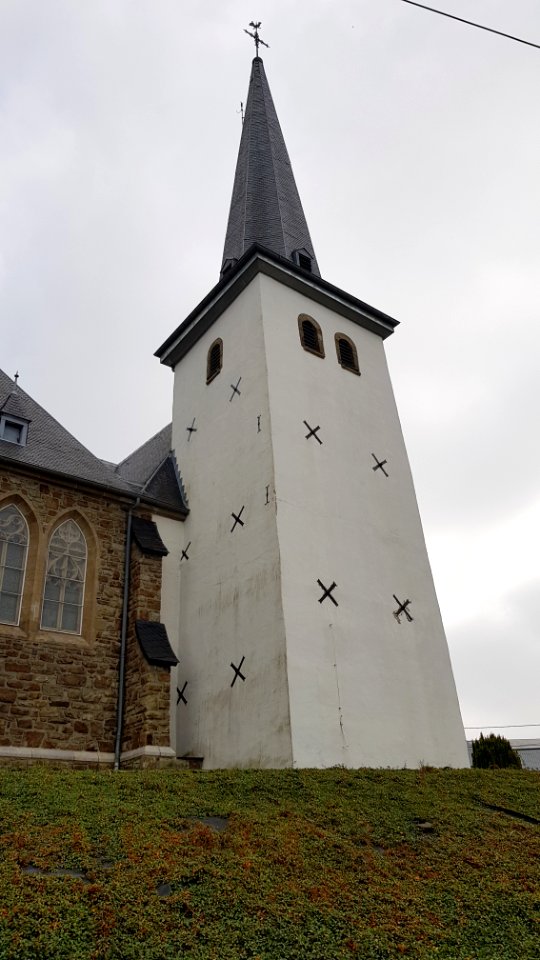 Thommen-Kirche St. Remaklus (10)