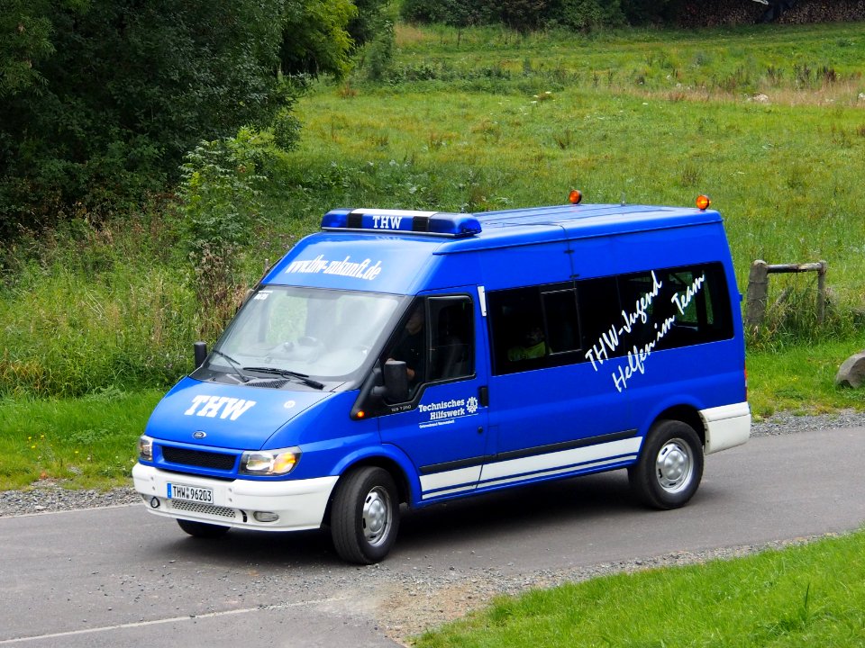 THW Hermeskeil Ford T350 Master, bild7