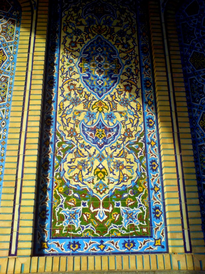 Tiling - Mosque of Hassan Modarres - Kashmar 07