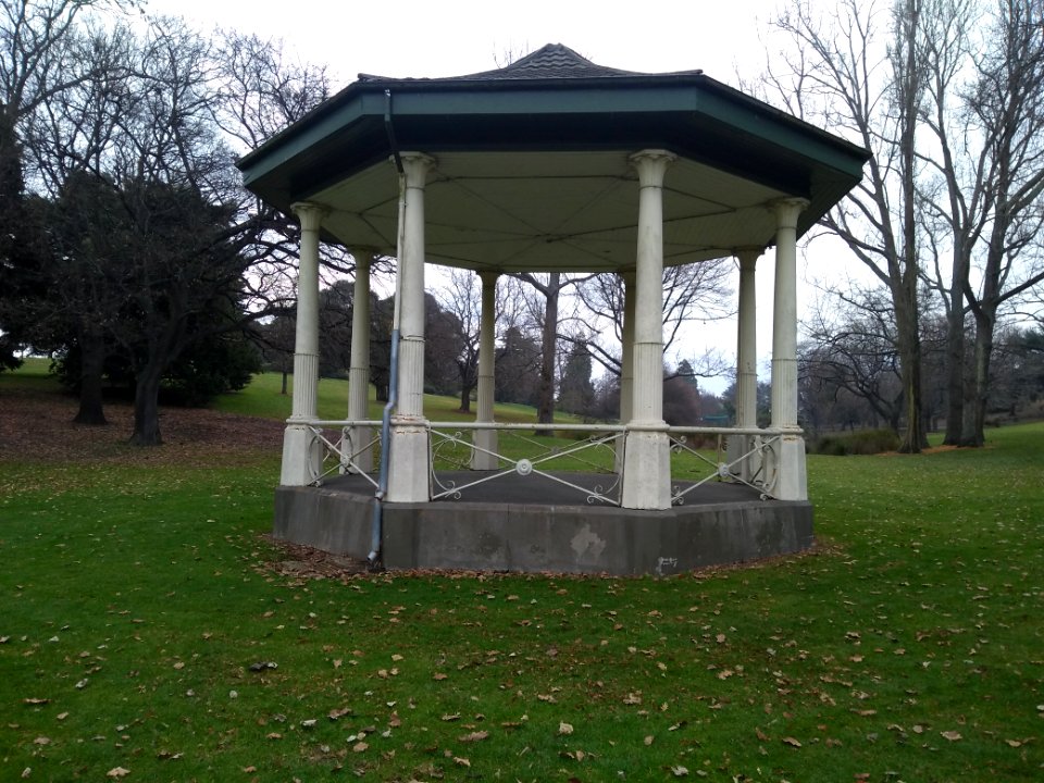 Timaru Botanic Gardens - Band Rotunda - 6 - 2019-07-28