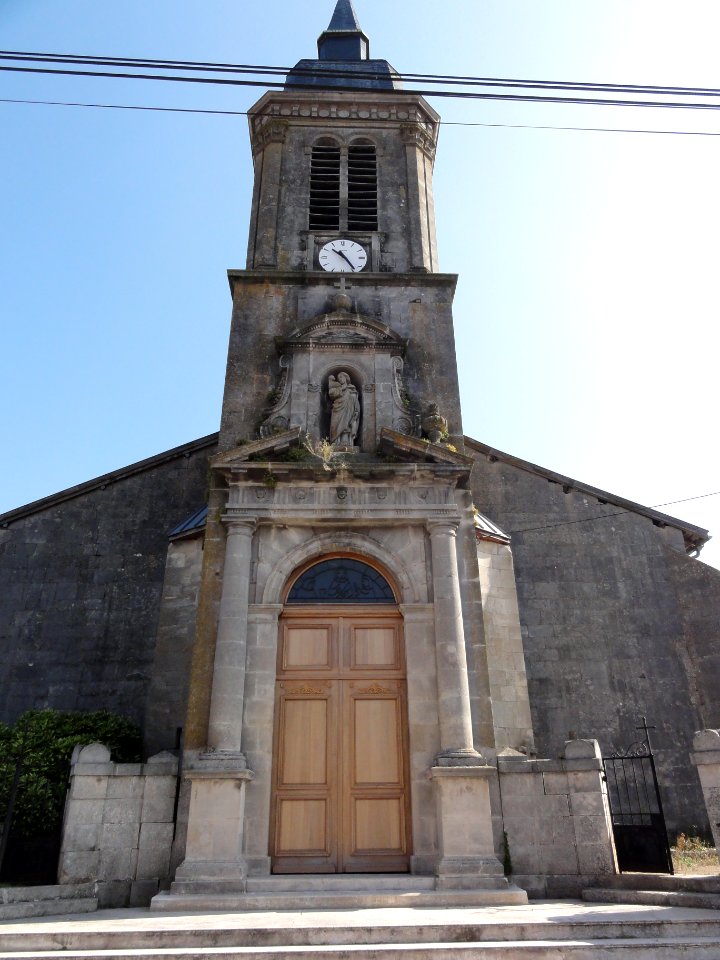 Tilly-sur-Meuse (Meuse) église (02)