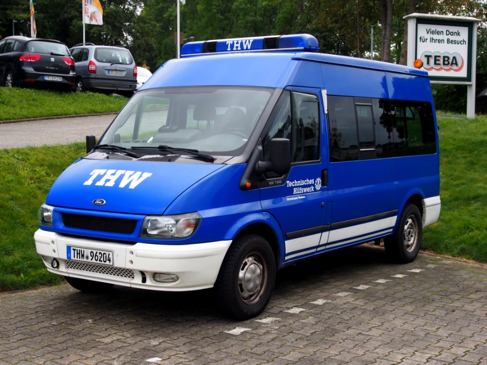 THW Hermeskeil Ford T350 Master, bild3