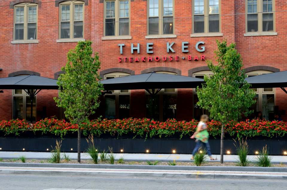 TheKeg560KingStreetWest2