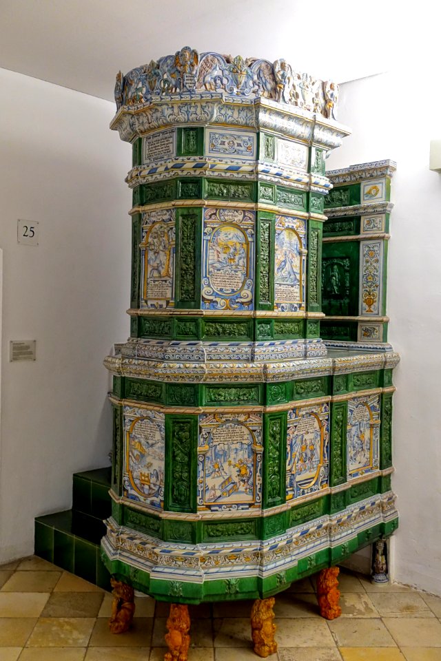Tiled stove, made by Hans Heinrich II Pfau, painter probably David Pfau, Winterthur, 1644, glazed terracotta, view 1 - Germanisches Nationalmuseum - Nuremberg, Germany - DSC03702