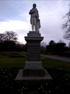 Timaru Botanic Gardens - Robert Burns Statue - 2019-07-28