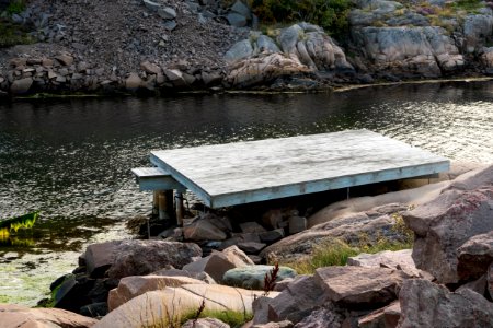 Tilted wooden platform in Norra Grundsund 1