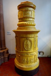 Tiled stove, Upper Franconia, 1832, yellow-glazed earthenware - Germanisches Nationalmuseum - Nuremberg, Germany - DSC03028
