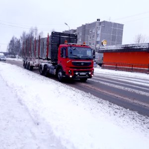Timber trucks in Koryazhma (12) photo