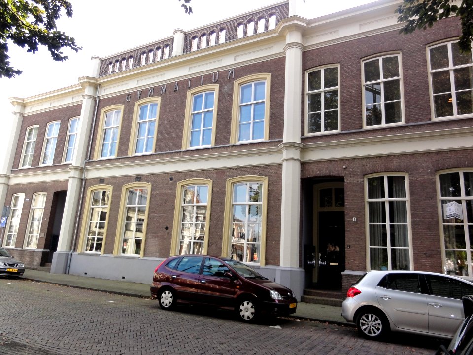 Tiel Rijksmonument 35588 Gymnasium St.Walburg 2