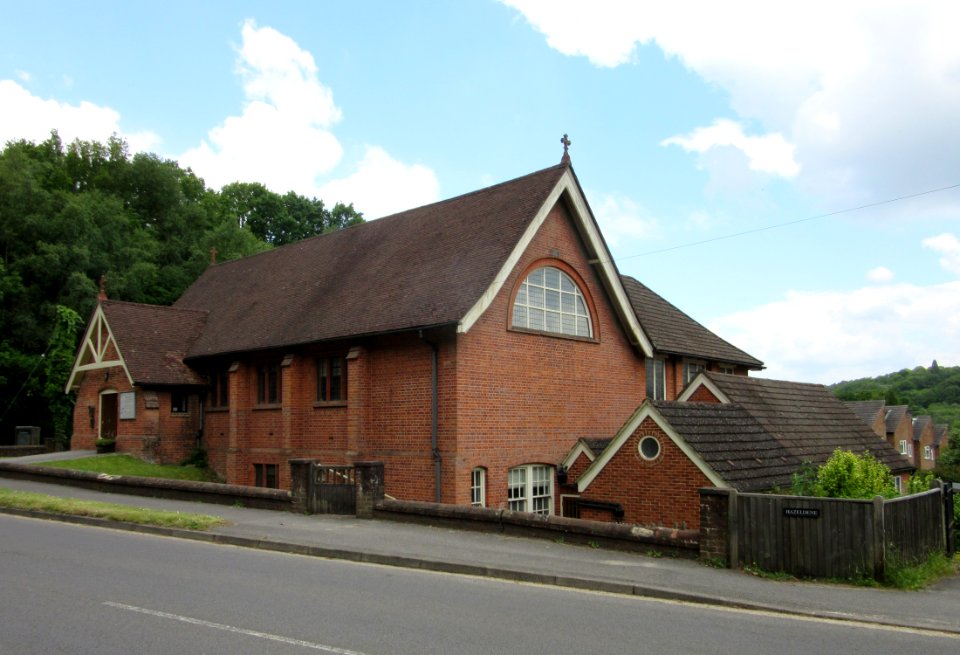 Three Counties Church, Linchmere Road, Hammer (June 2015) (3)